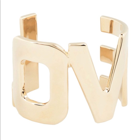 ♦️SOLD♦️$890 AUTHENTIC GIVENCHY GOLD LOGO BRACELET - Picture 2 of 7